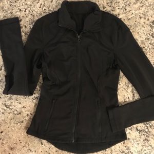 Lululemon size 6 jacket